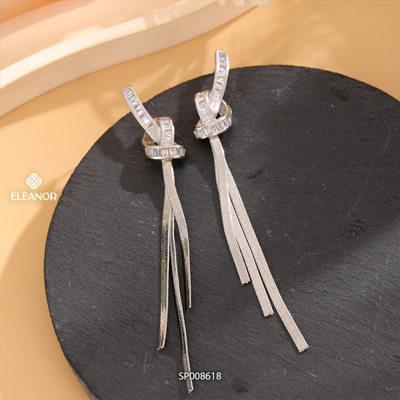 Bông tai nữ chuôi bạc 925 Eleanor Accessories dáng dài tua rua phụ kiện trang sức khuyên tai 8618