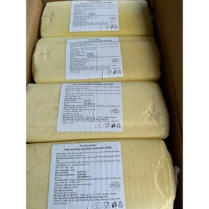 khối 2,5kg phô mai mozzarrella