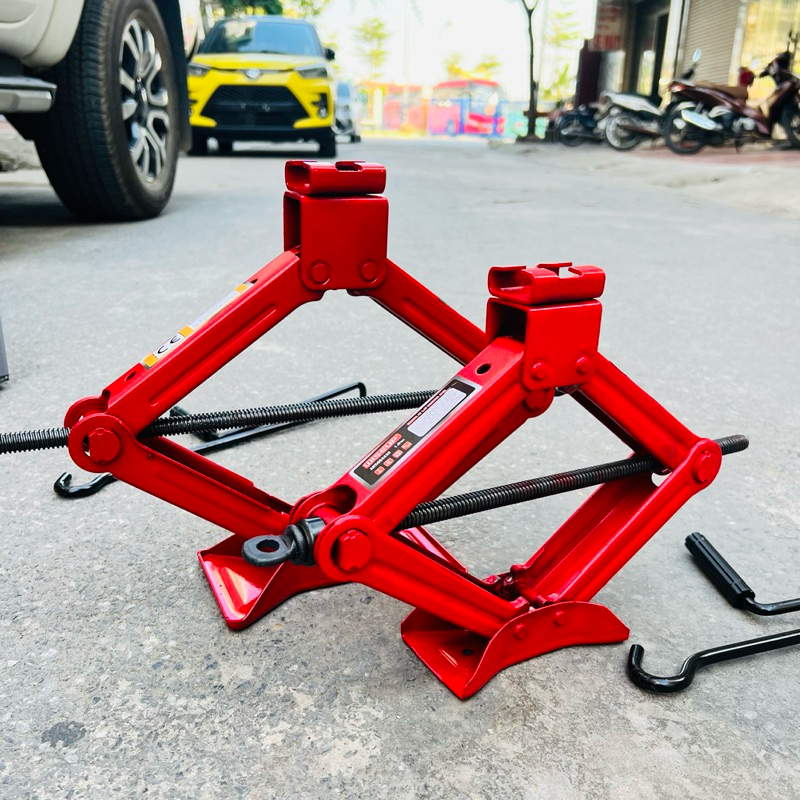 Kích Chữ A Tải Trọng 1 Tấn và 2 Tấn Wiseup giải pháp tối ưu cho các công việc nâng hạ