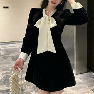 Váy cổ nơ chất tuyết nhung dài tay dáng ngắn, váy nhung màu đen phối nơ cổ phong cách Hàn Quốc