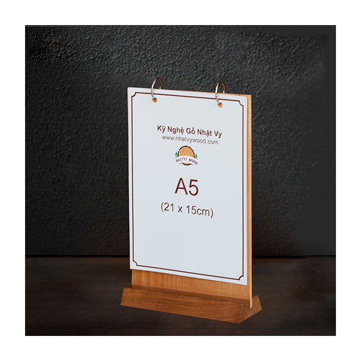 Standee để bàn gỗ Sồi cao cấp, Menu để bàn có khoen lật nhà hàng hay quảng cáo NHATVYWOOD