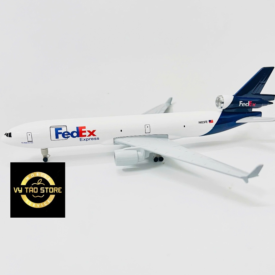 MÁY BAY VẬN TẢI TOÀN CẦU HÃNG FEDEX EXPRESS MD-11 TỈ LỆ 1:400 KIM LOẠI ĐÚC NGUYÊN KHỐI SƠN TĨNH ĐIỆN CAO CẤP