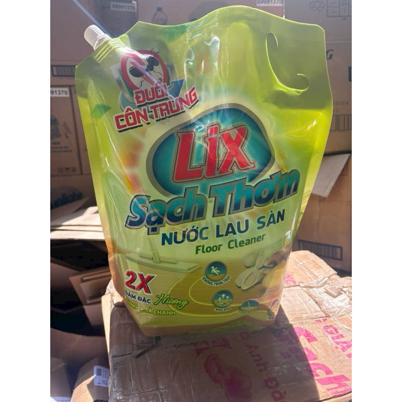 nước lau sàn lix 3.6kg - 3.8kg