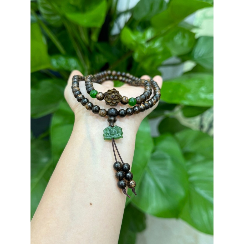 Premium Vòng Tay Trầm Hương 108 Hạt – 6mm | Sánh Chìm & Charm Hoa Sen | Phong Thủy Tuổi Ất Tỵ 1989