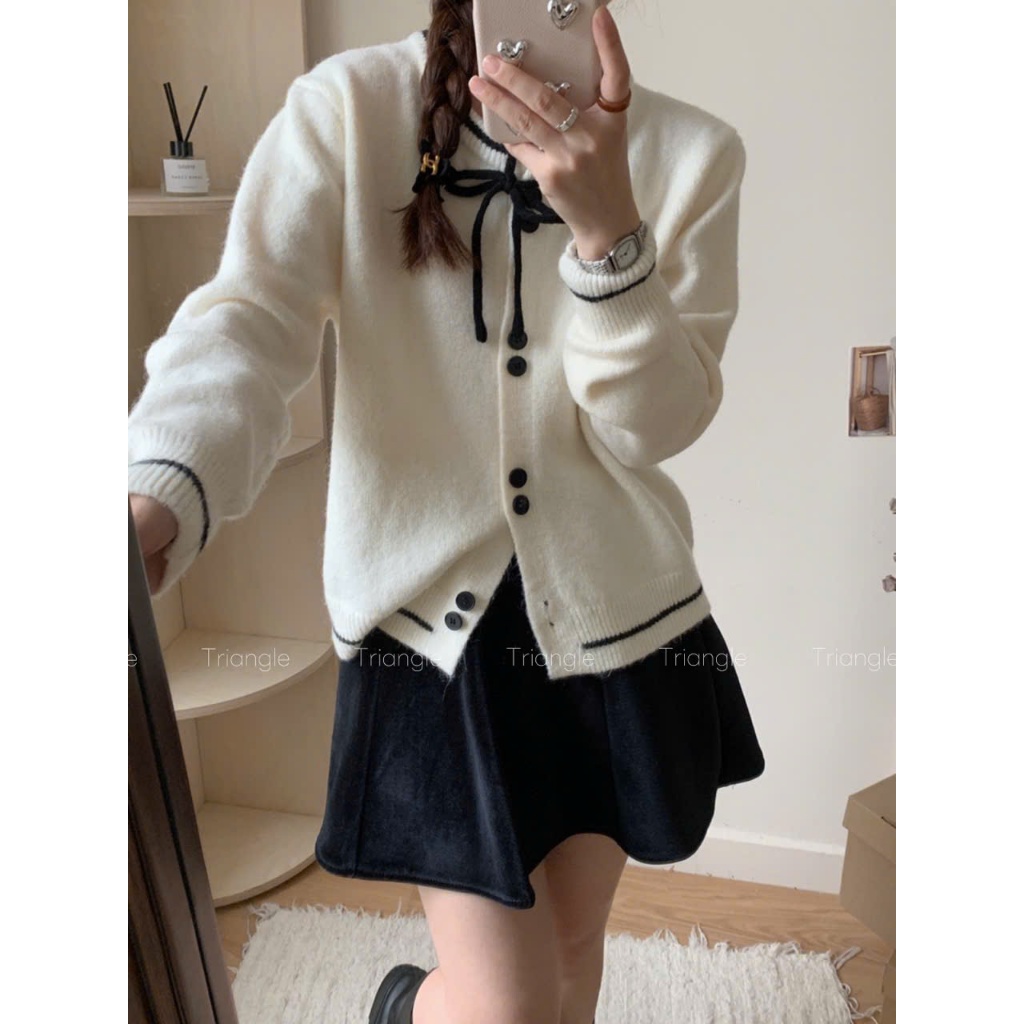 Triangle - (Giá thanh lý không hoàn) Black ribbon knitted Áo len cardidan dày dặn buộc nơ màu đen
