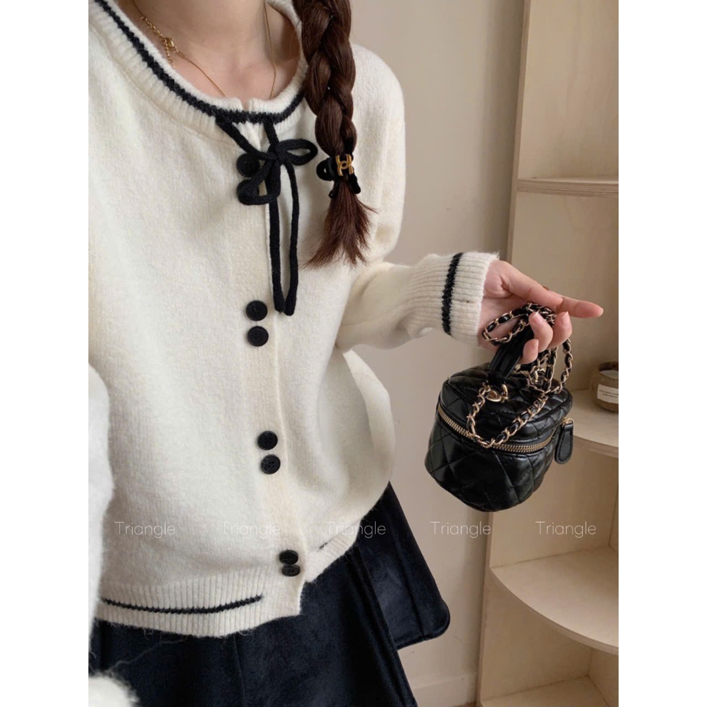 Triangle - (Giá thanh lý không hoàn) Black ribbon knitted Áo len cardidan dày dặn buộc nơ màu đen
