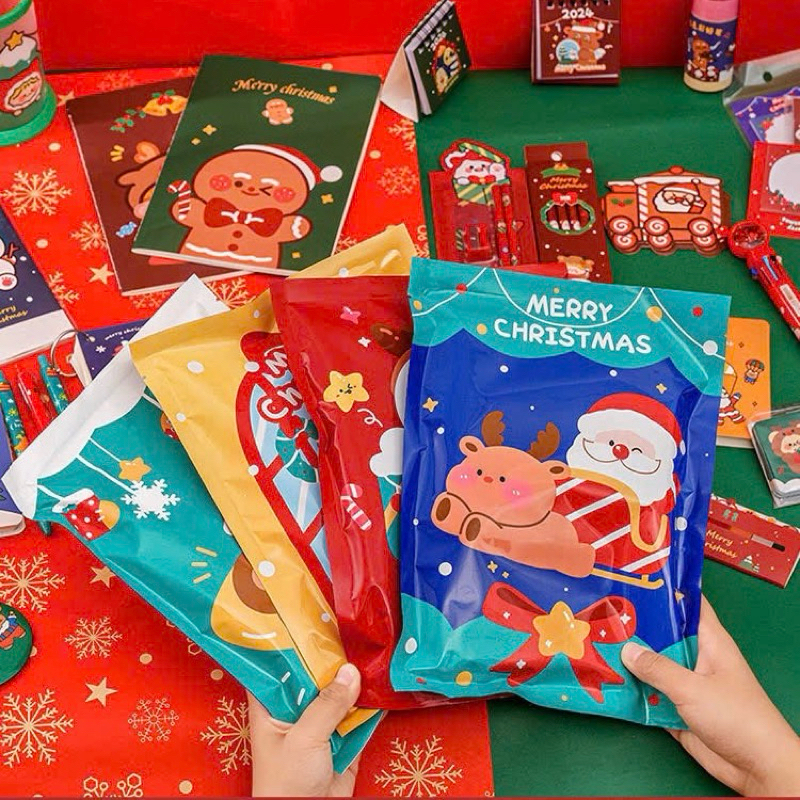 Túi Mù Bất Ngờ Siêu To Khổng Lồ Noel Capy Kuromi, Túi Quà Blind Bag - Hộp Mù Noel Cho Bé unbox, Quà Tặng Cho Bé