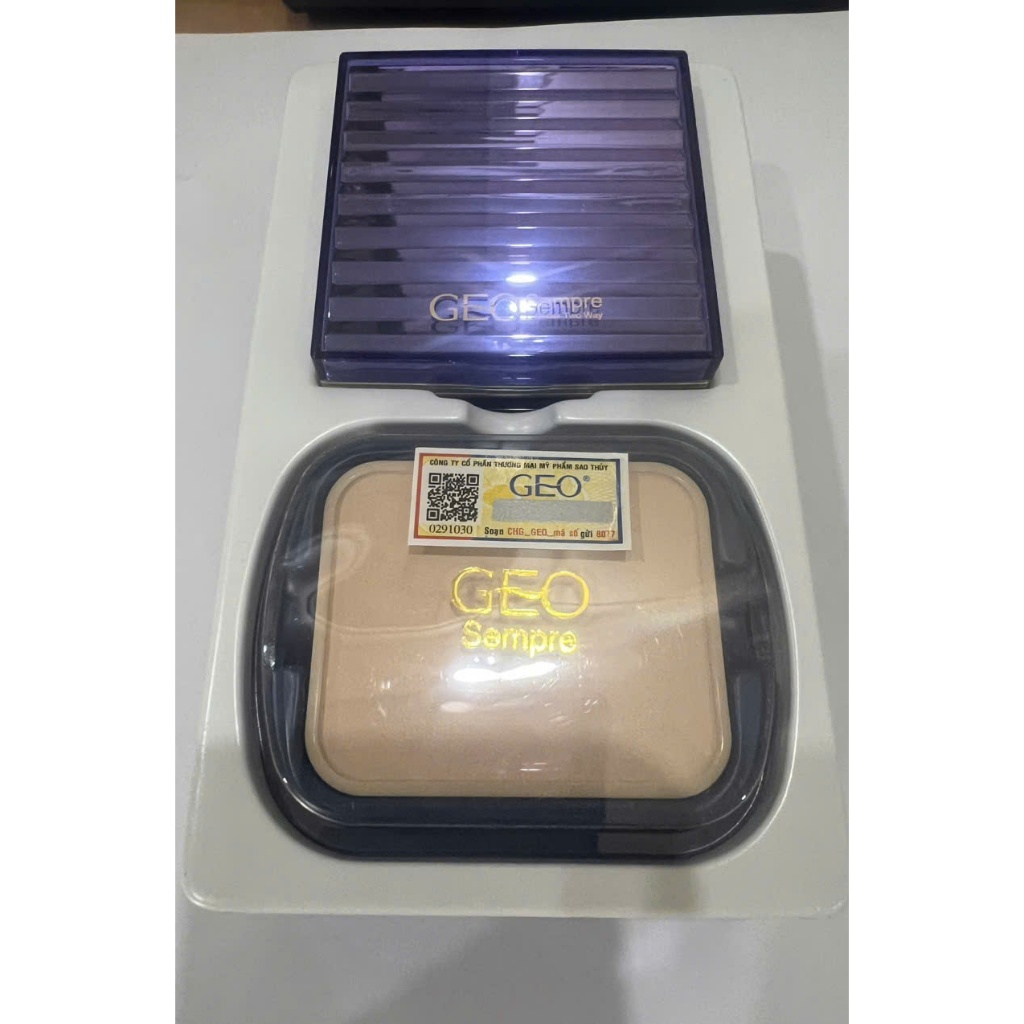 Ảnh PHẤN NÉN TRANG ĐIỂM GEO SEMPRE C - WATER TWO WAY 21GR (KÈM LÕI THAY THẾ) 1