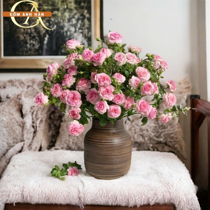 Lọ hoa, bình gốm Bát Tràng cắm hoa dáng bóng đèn