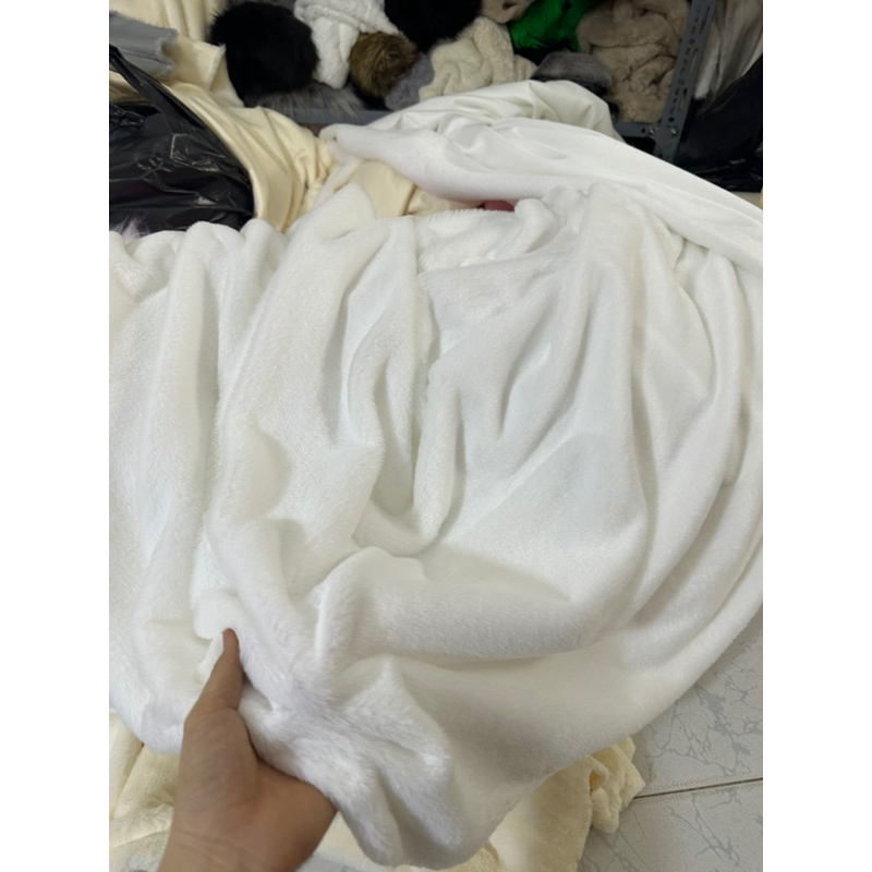 Thảm lông trải tủ điện thoại - thảm lông lót tủ kính lông mịn