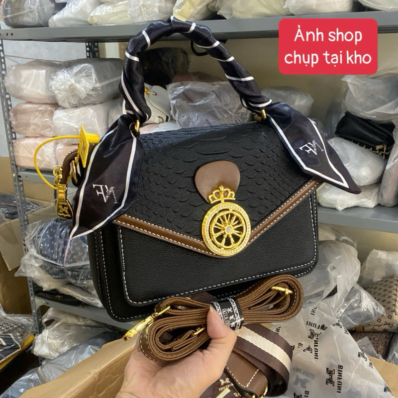 Túi xách nữ Túi đeo chéo KT23cm hàng Quảng Châu khóa bánh xe