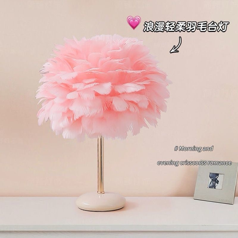 Đèn ngủ lông vũ để phòng ngủ, decor phòng ngủ