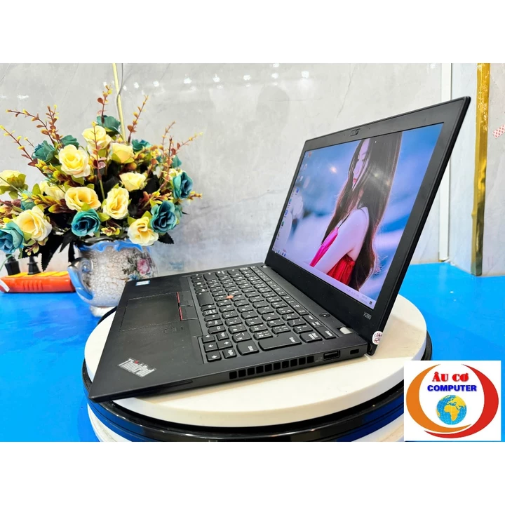 Lenovo Thinkpad X280 core i5 7300U ram 8GB SSd 256GB màn hình FHD