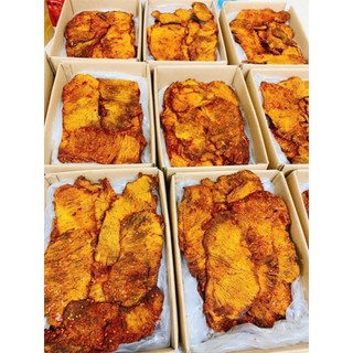 Khô bò miếng loại ngon,100% từ thịt bò tươi,món ăn vặt khó cưỡng,ngon mềm,hương vị cay nồng và đâm đà,không hóa chất.