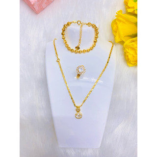 Bộ trang sức 3 món Vòng cổ hoa tai, lắc tay vàng titan không phai màu dành cho nữ.