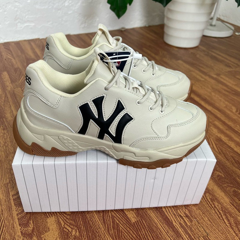 (Bản cao cấp) Giày thể thao sneakers Chunky v2 nam nữ.Đế tăng chiều cao 6cm êm chân chống trơn trượt êm chân G 876