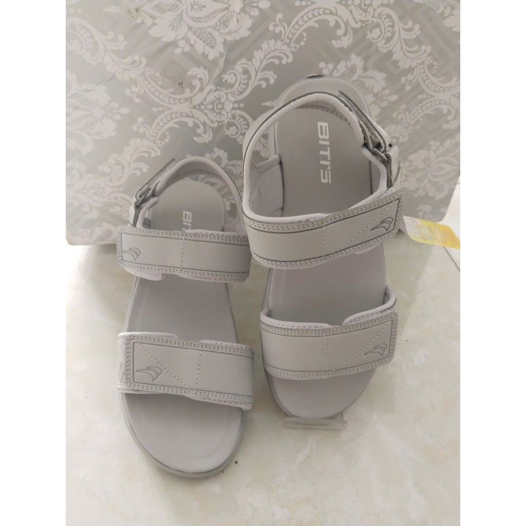 SANDAL BÉ GÁI MÀU KEM XANH HỒNG DEG008000