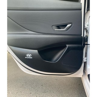 Bộ Dán Chống Xước Tapli Cửa Xe Hyundai Elantra - Viền Vân Da Carbon Cao Cấp( tặng 1 bộ gương cầu lồi)