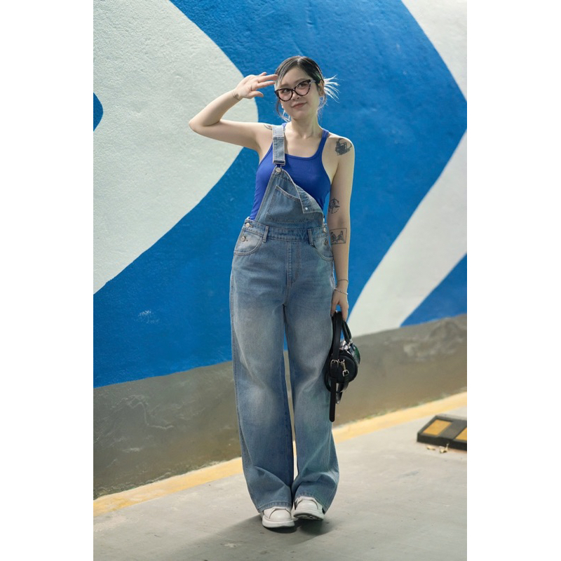 MIDDUA - YJ2401 Yếm jean denim dài form suông