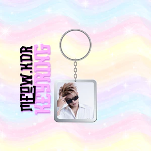Móc khoá nhựa/Keyring ca sĩ Quang Anh Rhyder (Đọc mô tả để biết thêm thông tin)