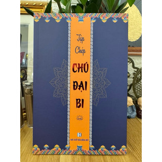Sách - Tập chép Kinh Chú Đại Bi (in chữ mờ) ( Tặng kèm 1 bút + 5 ruột bút)