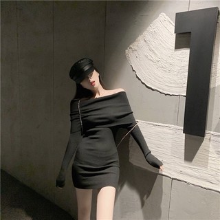 Đầm body trễ vai đỏ mặc noel mặc tết đều đẹp chất gân tăm VANISA DA001