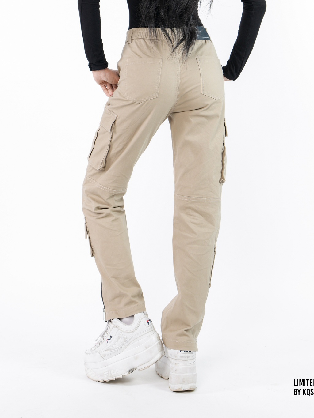 Ảnh Quần cargo nữ túi hộp KQSTYLING kaki cotton co giãn nhẹ lưng thun phối nút phía trước-A13- VÀNG NGHỆ 3