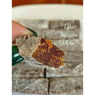 Ăn vặt huyền thoại kẹo gừng dẻo nguyên phấn,kẹo da trâu tuổi thơ,vị cay nồng nhẹ, hòa quyện với vị chuối ngọt ngào