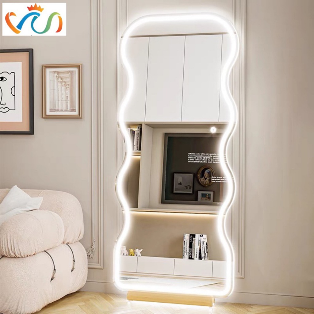 Ảnh Gương toàn thân led cảm ứng cao cấp hình lượn sóng nghệ thuật VUADECOR kích thước 80x180cm (tặng kèm đế gỗ) 1