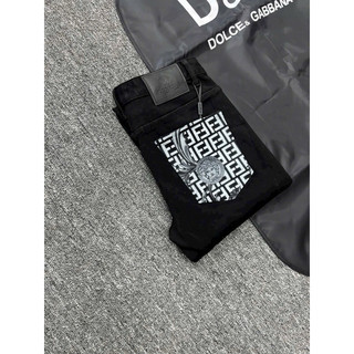 quần bò dài nam dk boutique màu đen trơn điểm nhấn hoạ tiết túi,vải dầy mềm co dãn nhẹ giữ phom bền màu,phom chuẩn 1:1