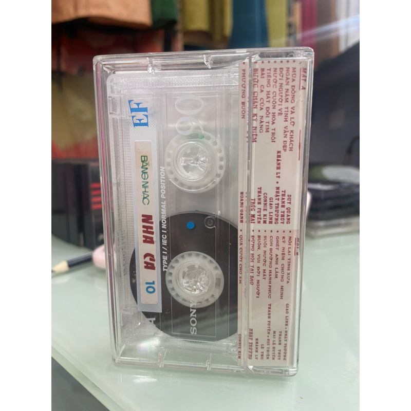 Băng Cassette Nhã Ca Nhạc Vàng Trước 75