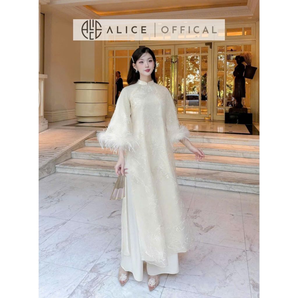 Áo Dài Cách Tân Nữ Thêu Hoa Nổi Alice Chất Vải Crepe Cao Cấp Tay Lửng Phối Lông Vũ, Áo Dài Tết 3 Màu