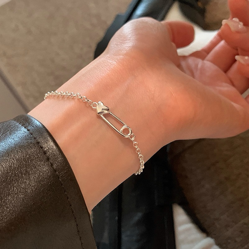 Vòng tay safety pin sang trọng phong cách đơn giản Cá tính nhẹ nhàng ...