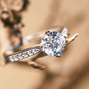 KL0065 Nhẫn Bạc Nữ Antonella Đai Nửa Tấm 1.5ly Đá Chủ Round Cut 7.0ly by Kylan Silver