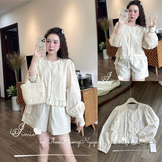 Áo babydoll kiểu ren hoa cài cúc dài tay dáng ngắn tay phồng Ulzzang
