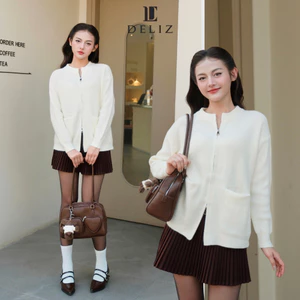 Áo khoác cardigan len mềm kéo khóa có túi cổ tròn dáng trơn form vừa basic nhiều màu thu đông DELIZ
