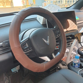 Bọc Vô Lăng Xe VINFAST E34, VF3, VF5, VF6, VF7, VF8, VF9 Limo Herio MPV7  Da Bò Thật 100% Cao cấp Chính Hãng Con Bò Cười