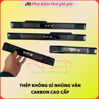 Ốp bậc cửa xe Vinfast VF5/Herio Green chất liệu Carbon, chống xước cửa xe