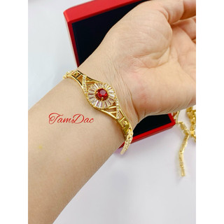Các mẫu lắc tay trang sức mạ vàng 18k , hàng titan không phai màu .