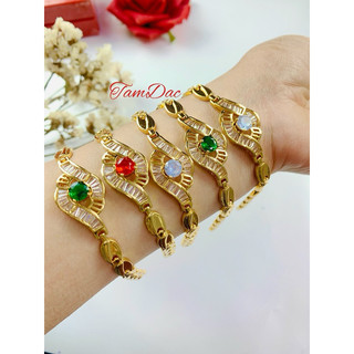 Các mẫu lắc tay trang sức mạ vàng 18k , hàng titan không phai màu .