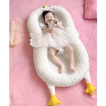 Gối chống trào ngược cho bé 1 mặt nhung cao cấp 1 mặt luới tổ ong thoáng khí đệm ngủ di động cho bé thông hơi — ảnh 1