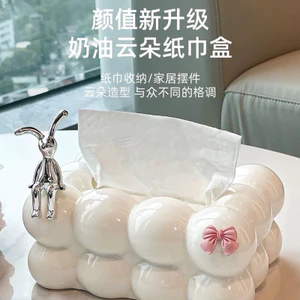 Hộp đựng khăn giấy kèm cham nơ và thỏ xám