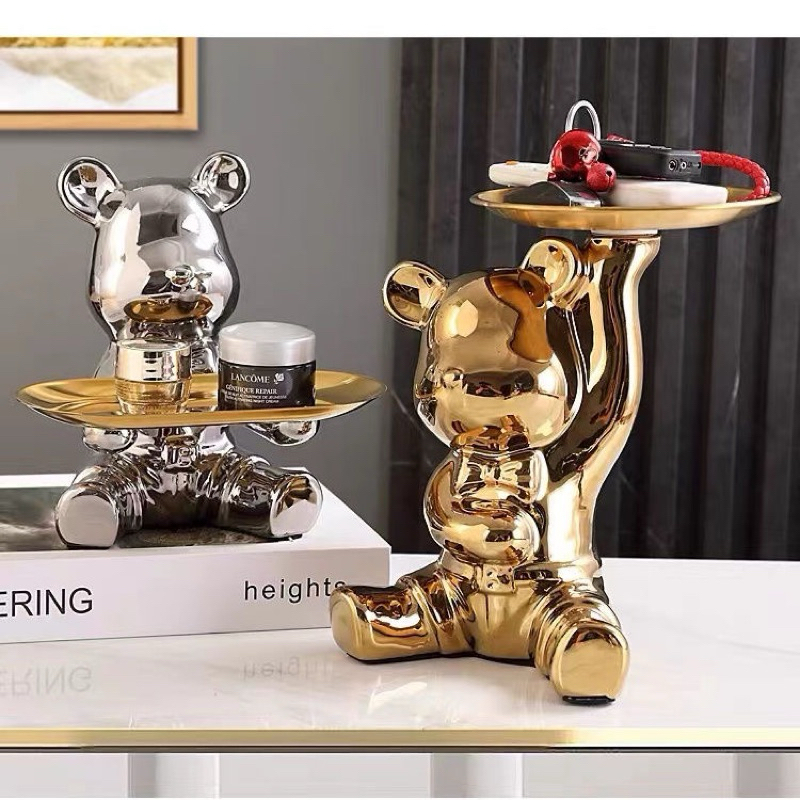 Tượng gấu Bearbrick để chìa khoá, đồ ăn nhẹ,...