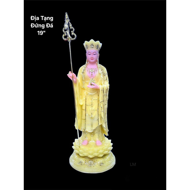 Tượng Địa Tạng Vương Bồ Tát.