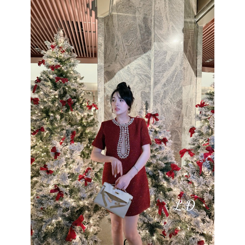 Váy dạ bling phối cổ đá sang trọng