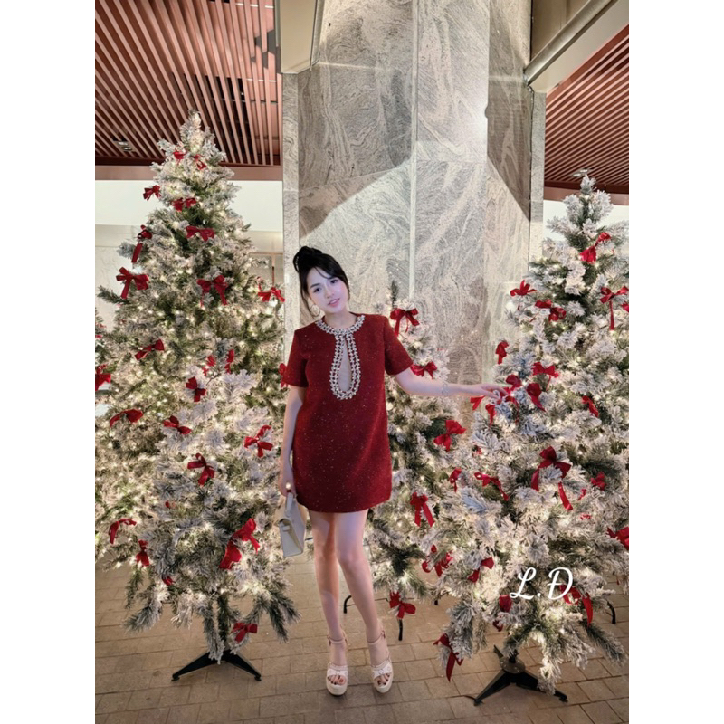 Váy dạ bling phối cổ đá sang trọng