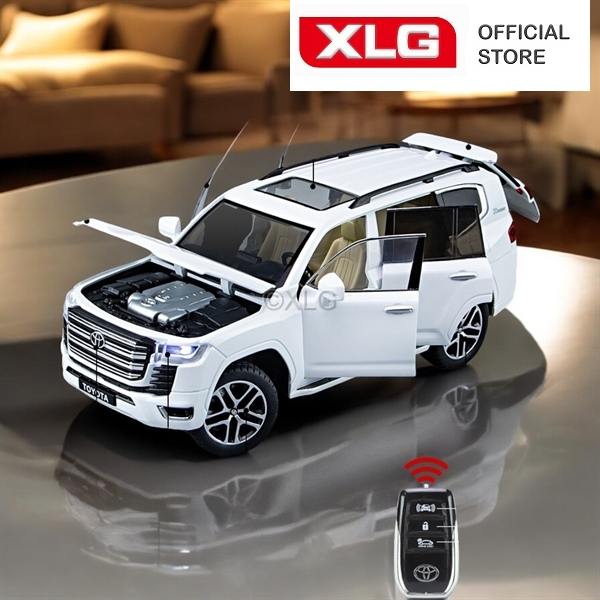 Ảnh Mô hình xe Toyota Land Cruiser LC300 1:24 có remote điều khiển đề nổ từ xa đèn âm thanh 1