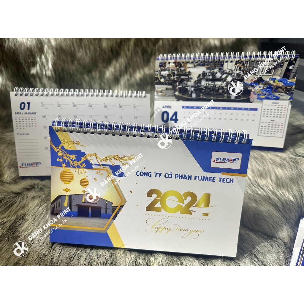 In lịch chữ A 2026 để bàn cho công ty, doanh nghiệp, cửa hàng. In số lượng nhiều ntin Shop để dc báo giá tốt