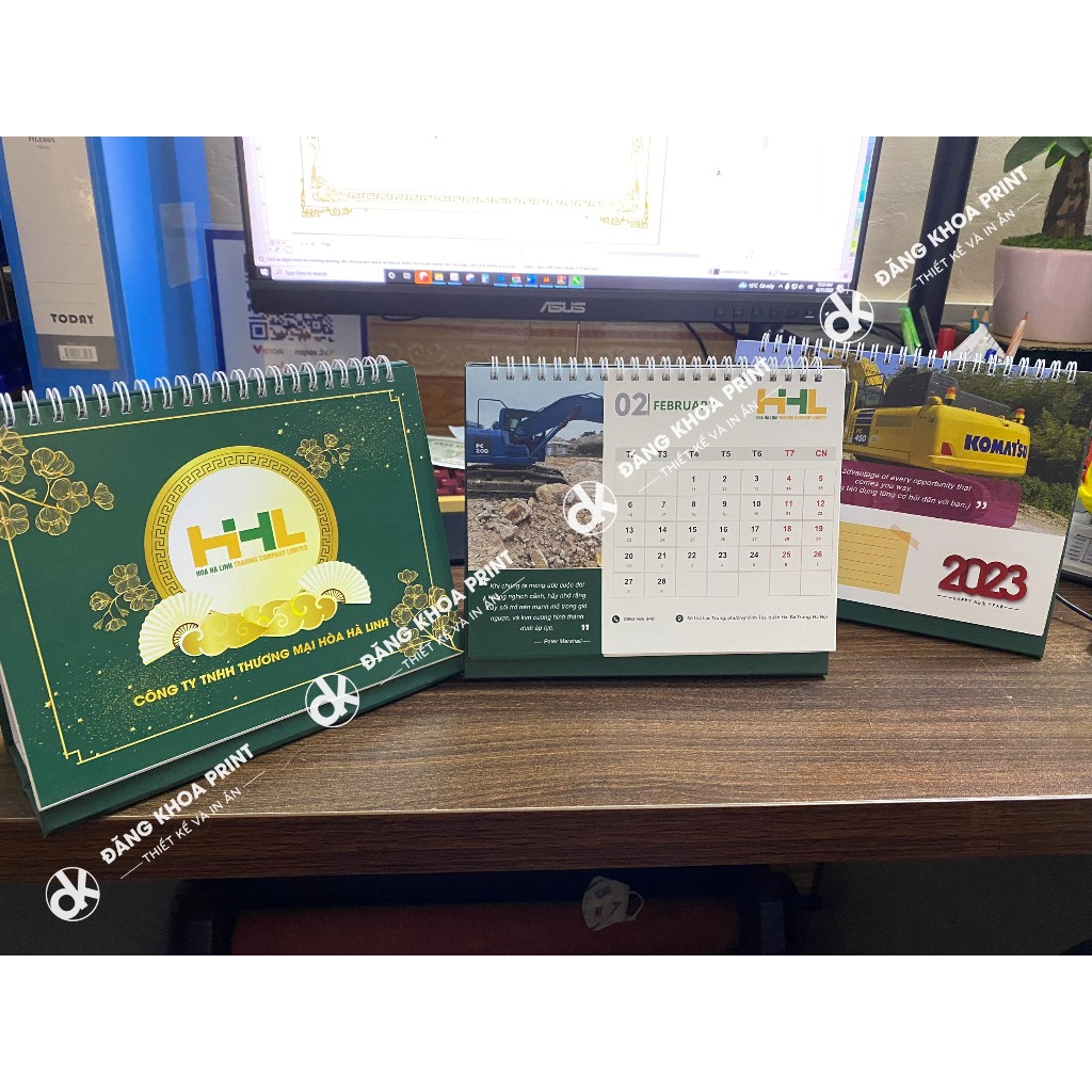 In lịch chữ A 2026 để bàn cho công ty, doanh nghiệp, cửa hàng. In số lượng nhiều ntin Shop để dc báo giá tốt