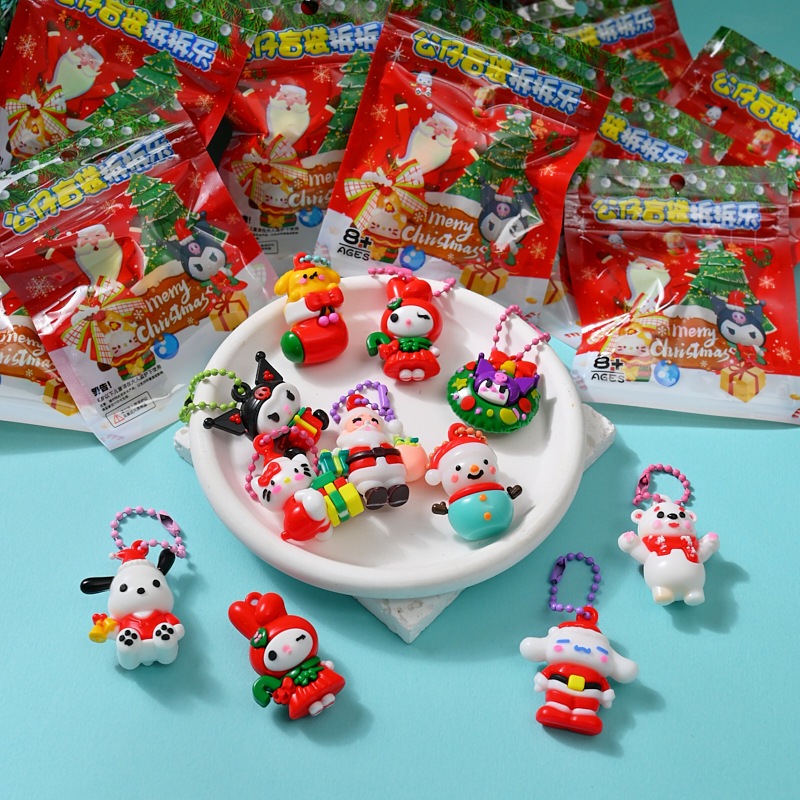 Fullbox Hộp Quà 32 Túi Mù Móc Khoá Chủ Đề Giáng Sinh Cho Bé - Hộp Quà Noel Unbox Túi Mù Noel Móc Khoá Dễ Thương